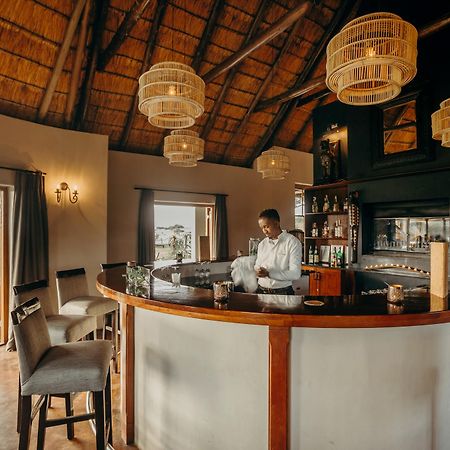 Hlosi Game Lodge - Amakhala Game Reserve Buyskloof Εξωτερικό φωτογραφία