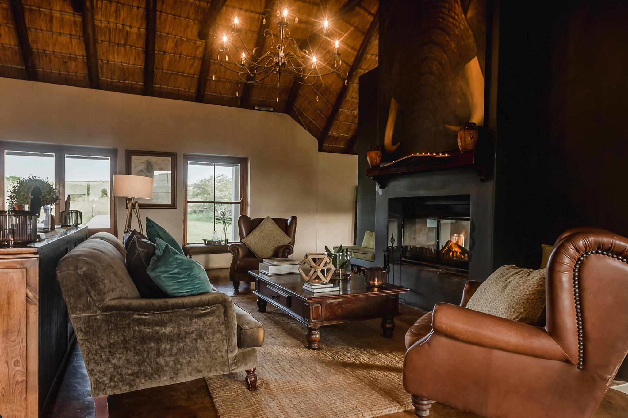 Hlosi Game Lodge - Amakhala Game Reserve Buyskloof Εξωτερικό φωτογραφία